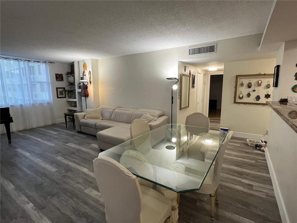Hillcrest 21 - Residential