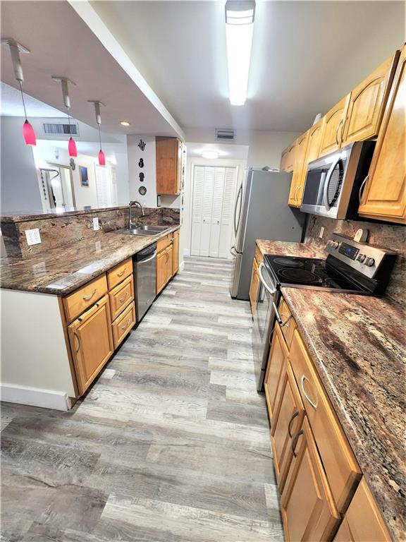 Hillcrest 21 - Residential