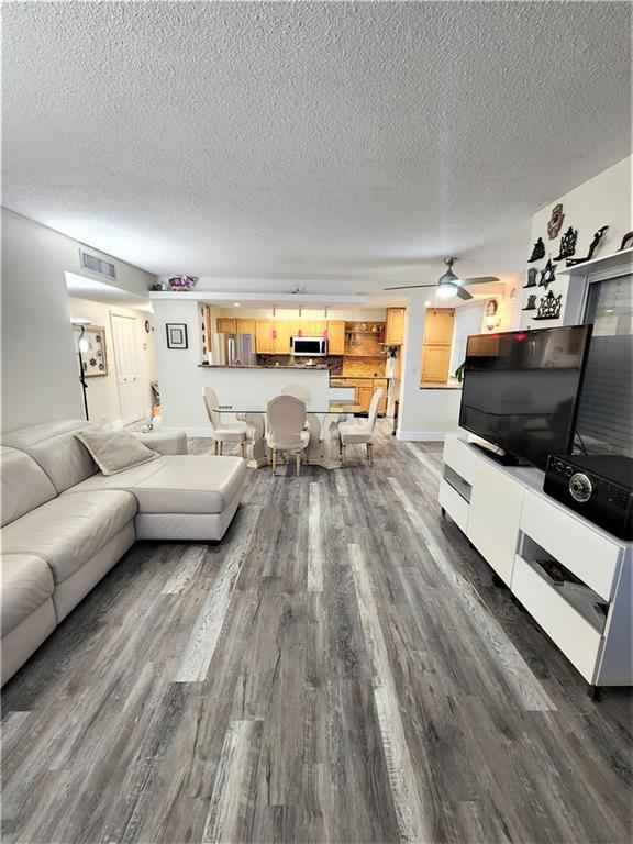 Hillcrest 21 - Residential