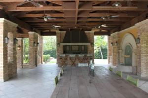 EVERGLADES SUGAR & LAND C - Residential