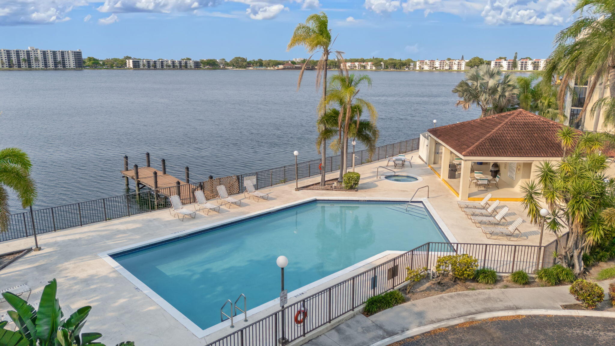 LAKE EMERALD CONDOMINIUM NO SIX - Residential