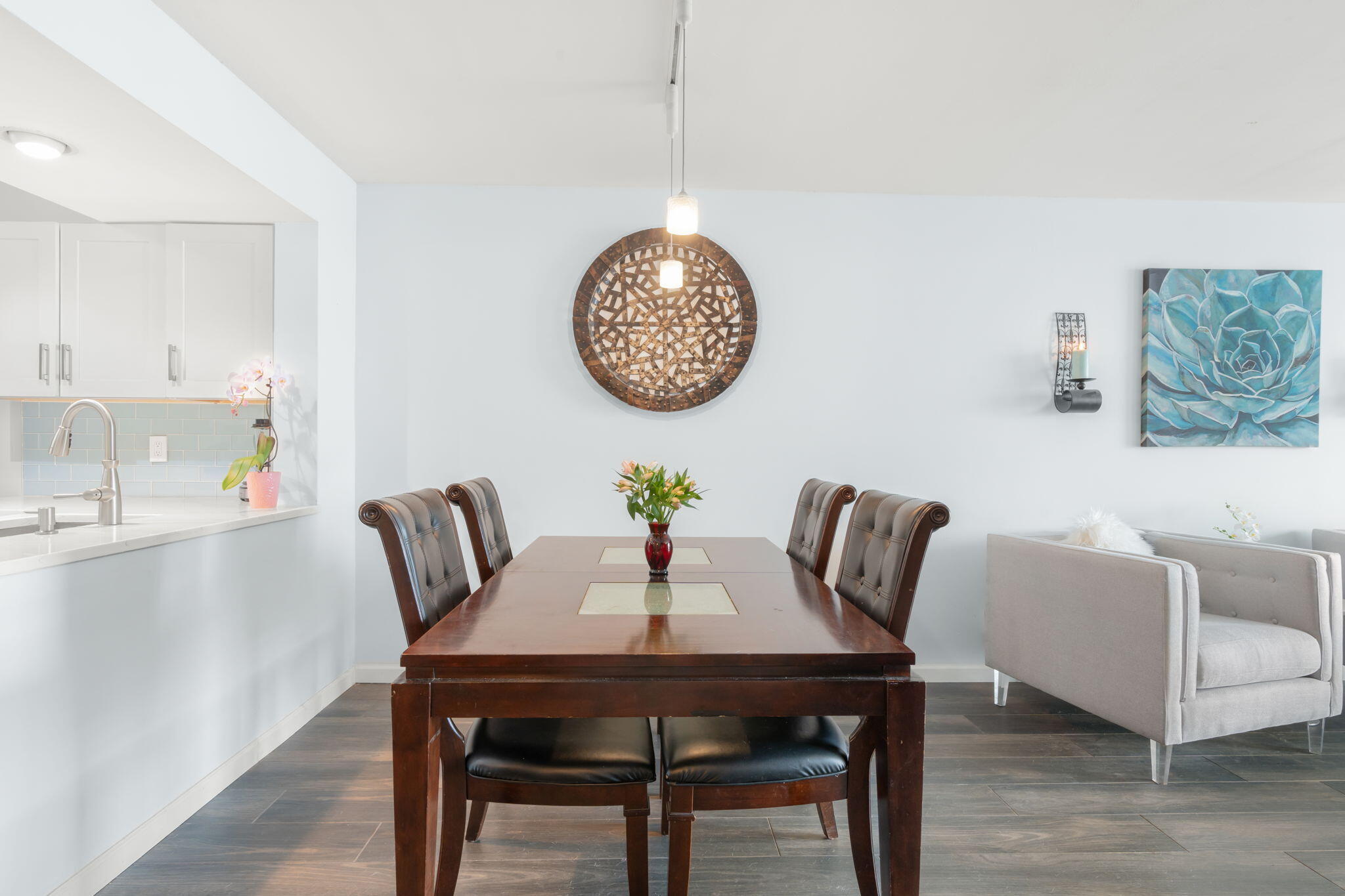 LAKE EMERALD CONDOMINIUM NO SIX - Residential
