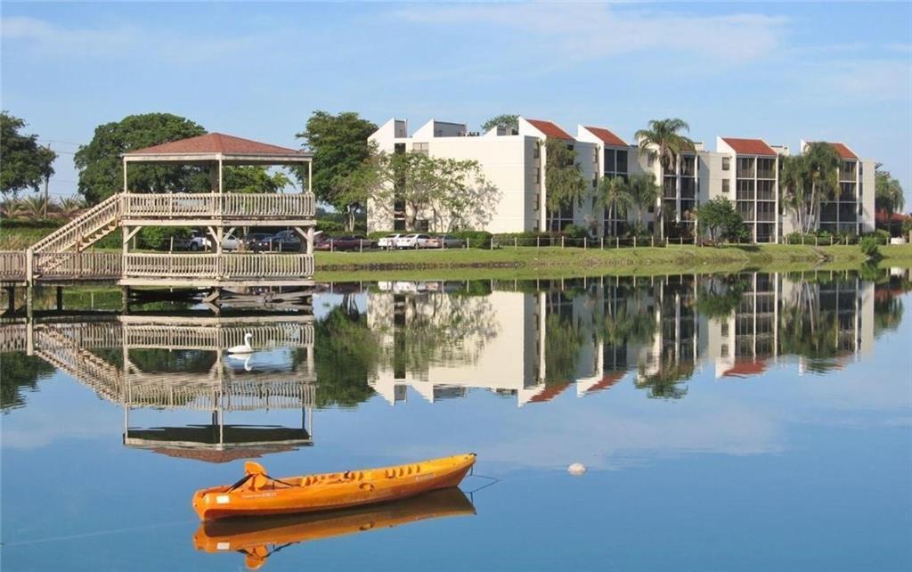 LAKE EMERALD CONDOMINIUM NO SIX - Residential