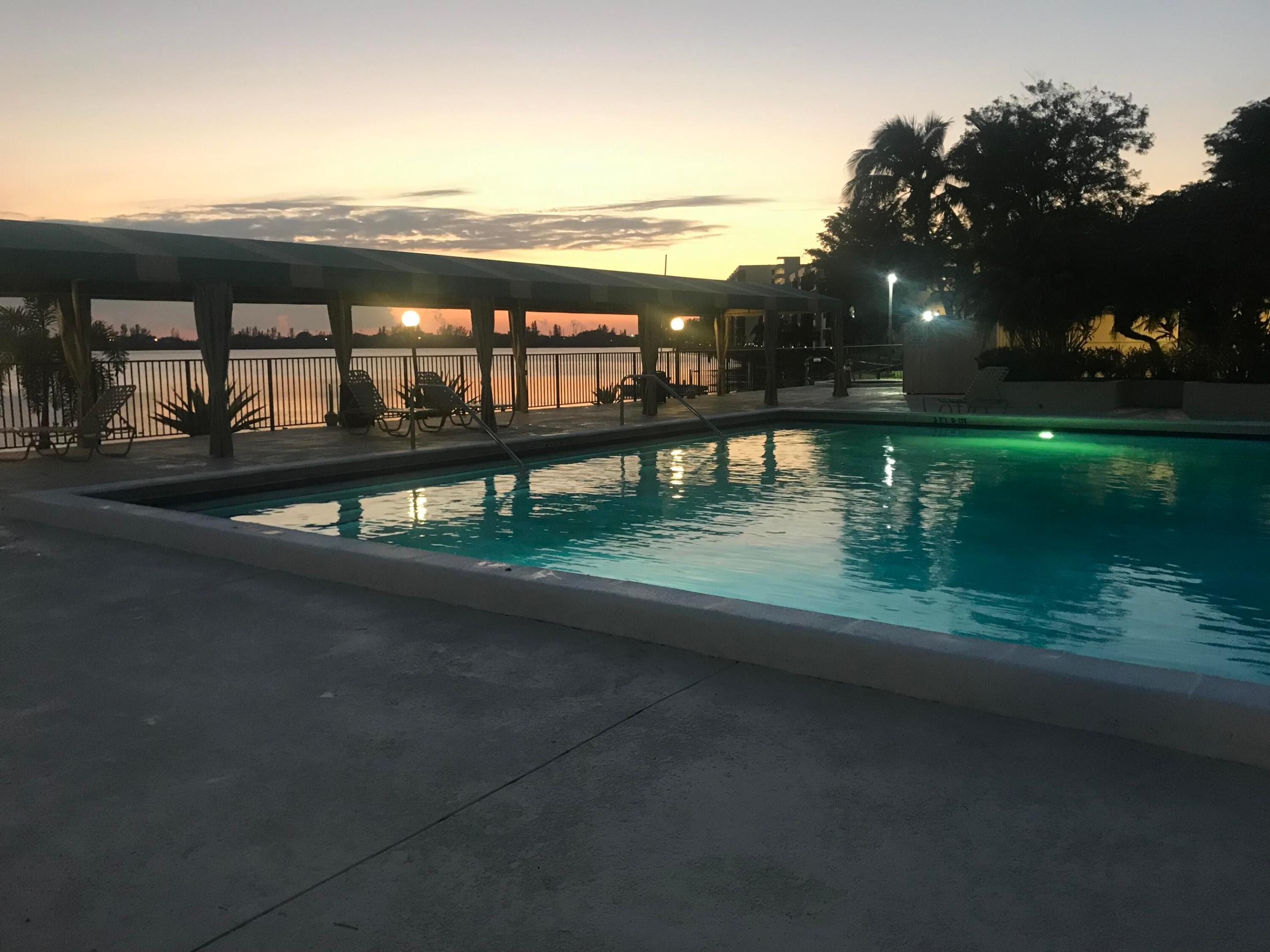 LAKE EMERALD CONDOMINIUM NO SIX - Residential