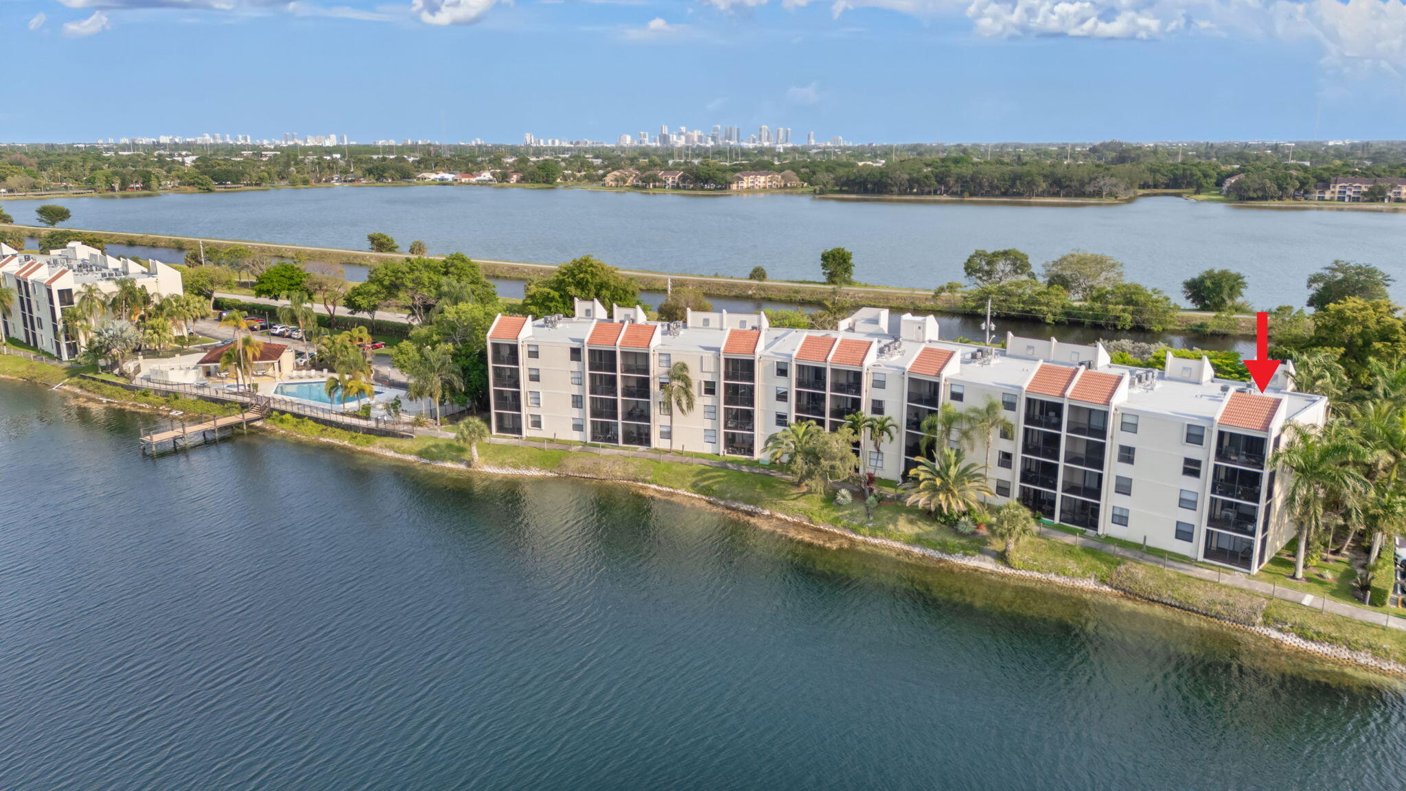 LAKE EMERALD CONDOMINIUM NO SIX - Residential