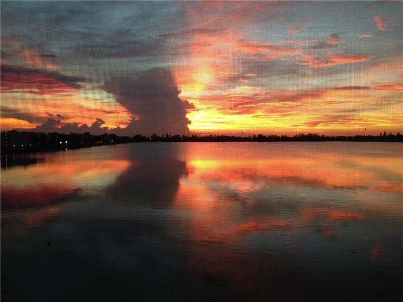 LAKE EMERALD CONDOMINIUM NO SIX - Residential