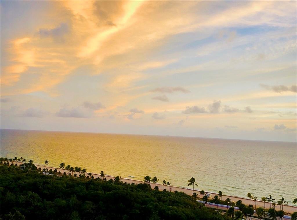 Carlton Tower - Residential