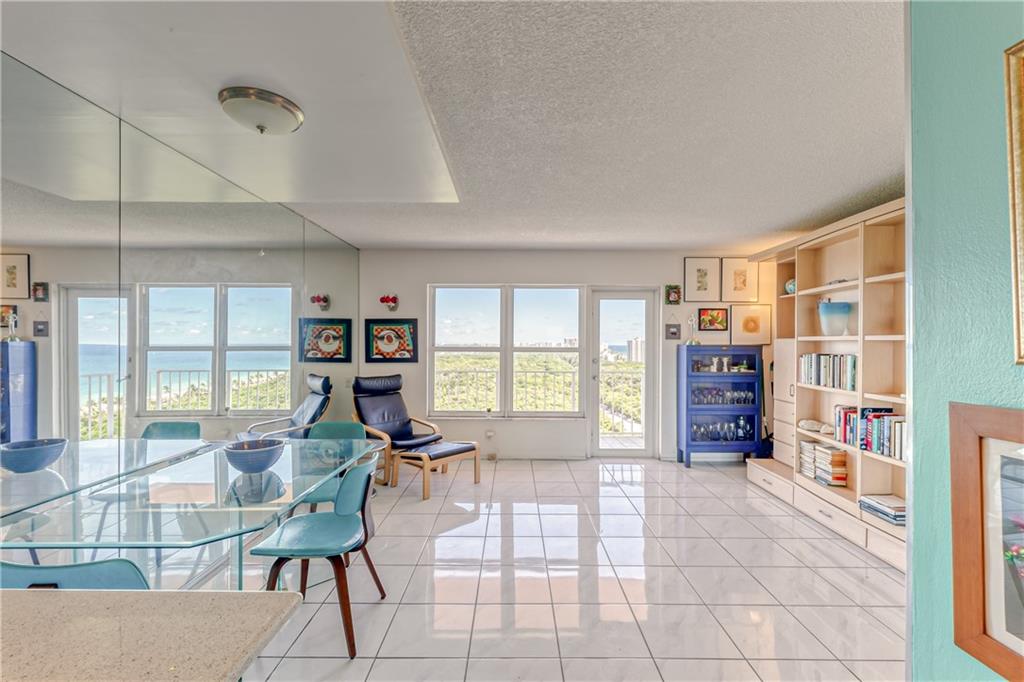 Carlton Tower - Residential