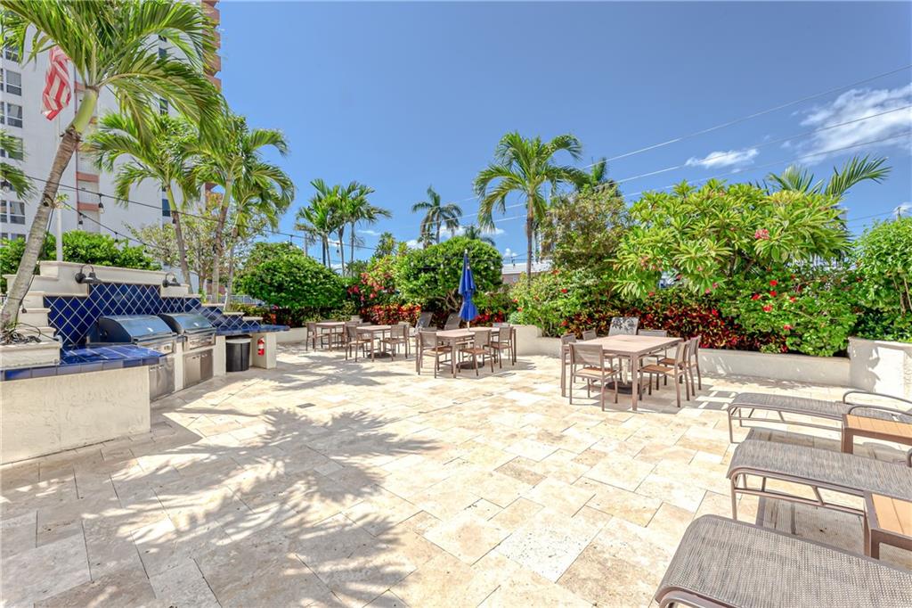 Carlton Tower - Residential