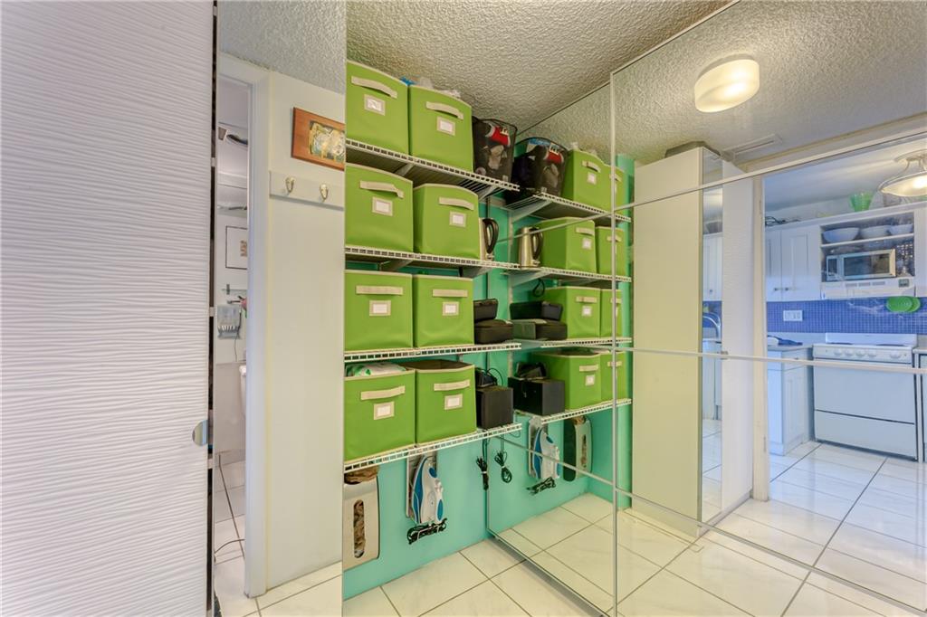 Carlton Tower - Residential