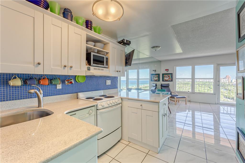 Carlton Tower - Residential