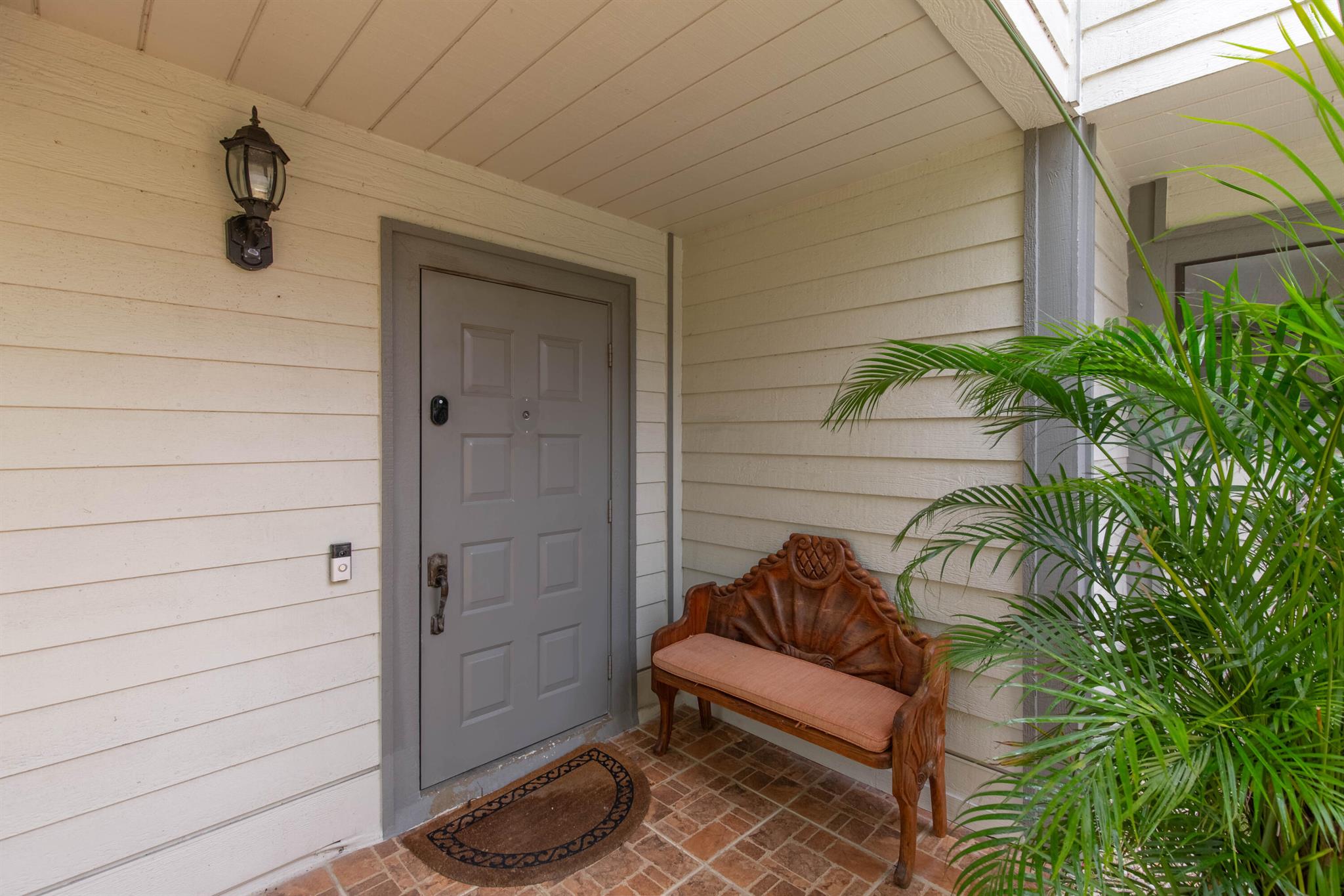 Properties 2565 Bedford Mews Drive