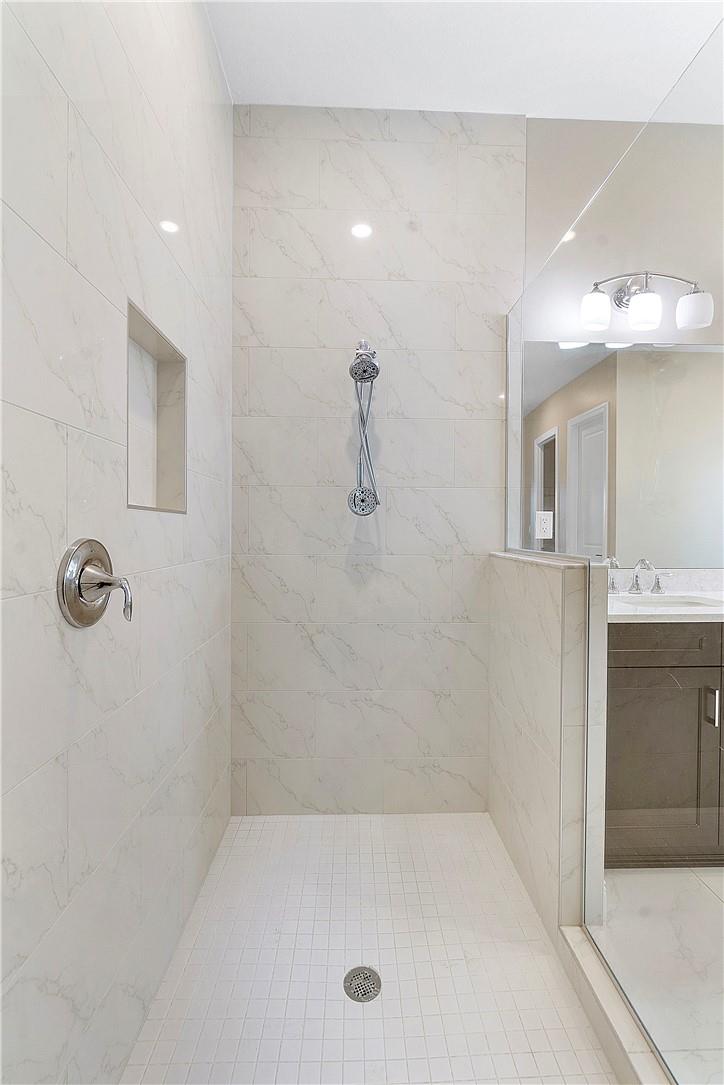 Parkland Bay - Residential