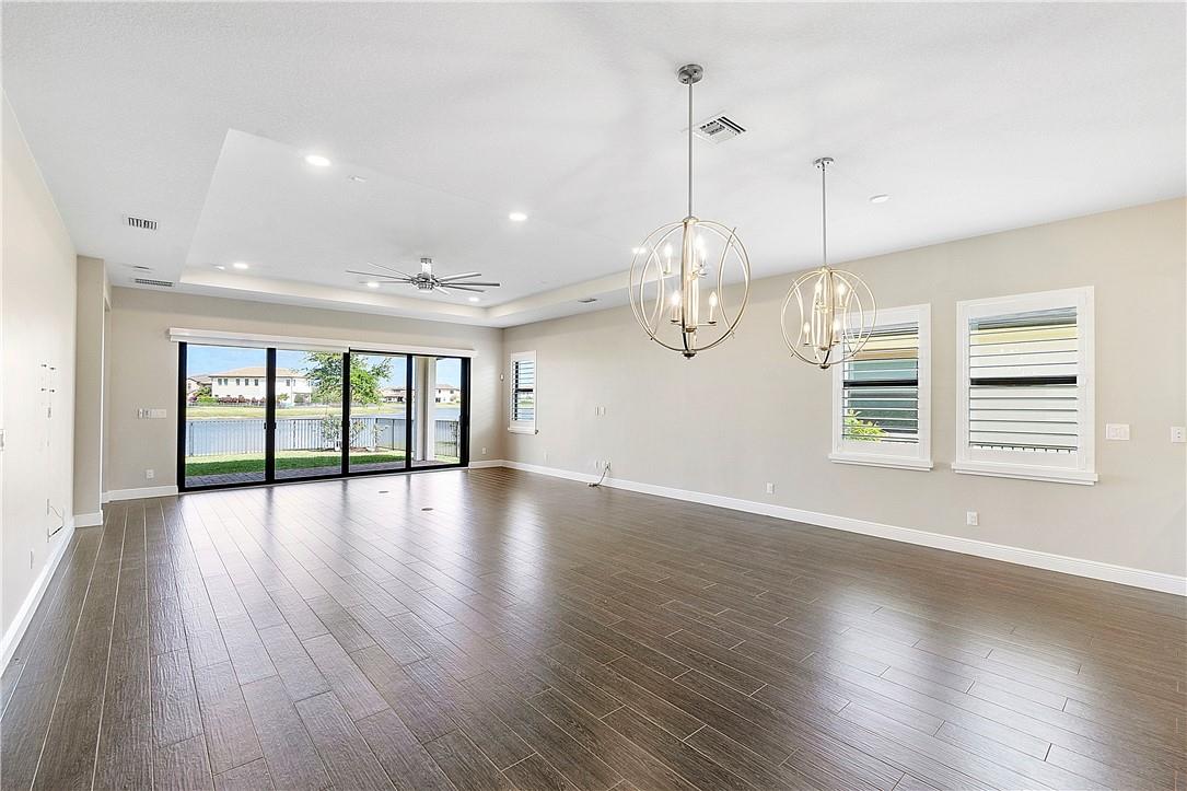 Parkland Bay - Residential