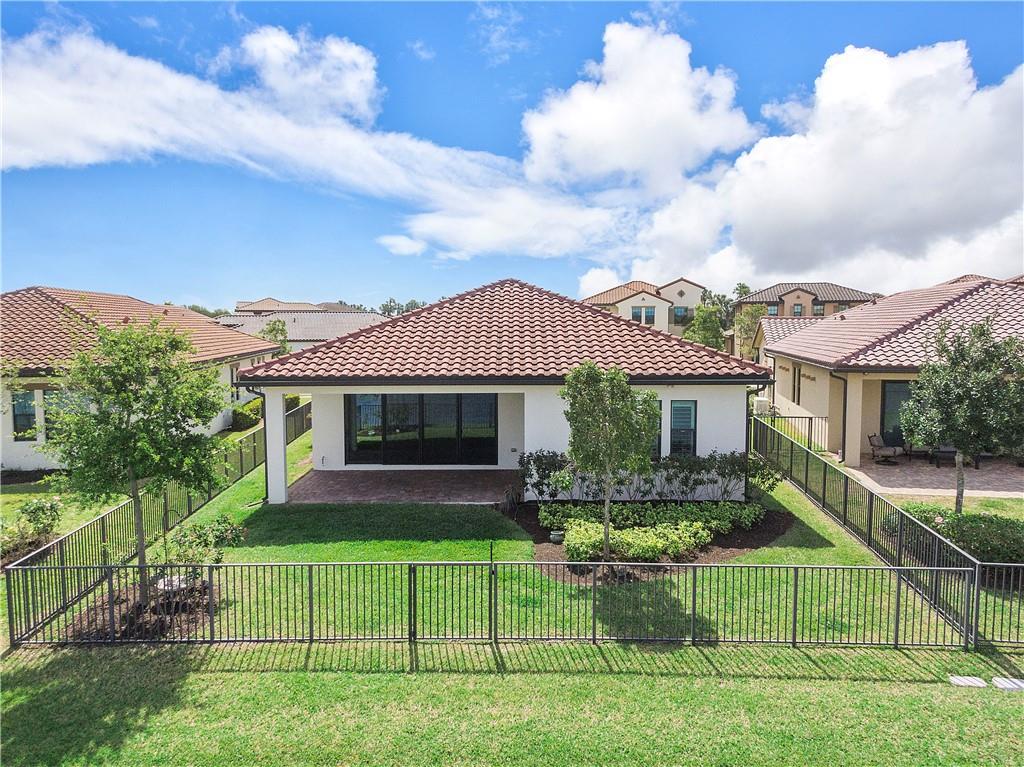 Parkland Bay - Residential