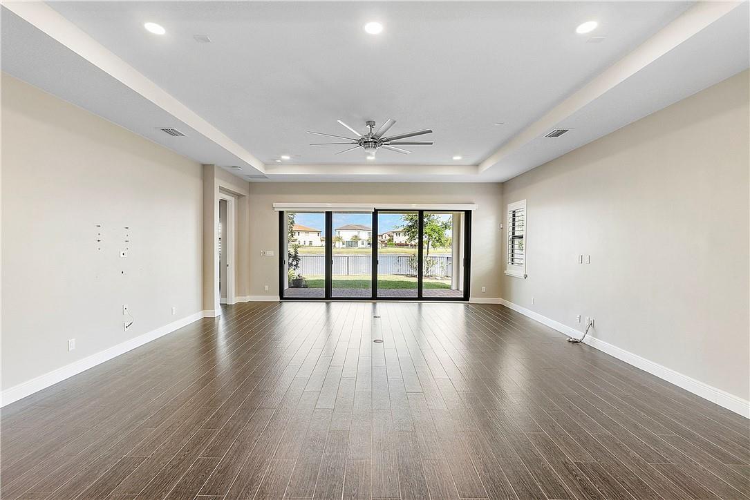 Parkland Bay - Residential