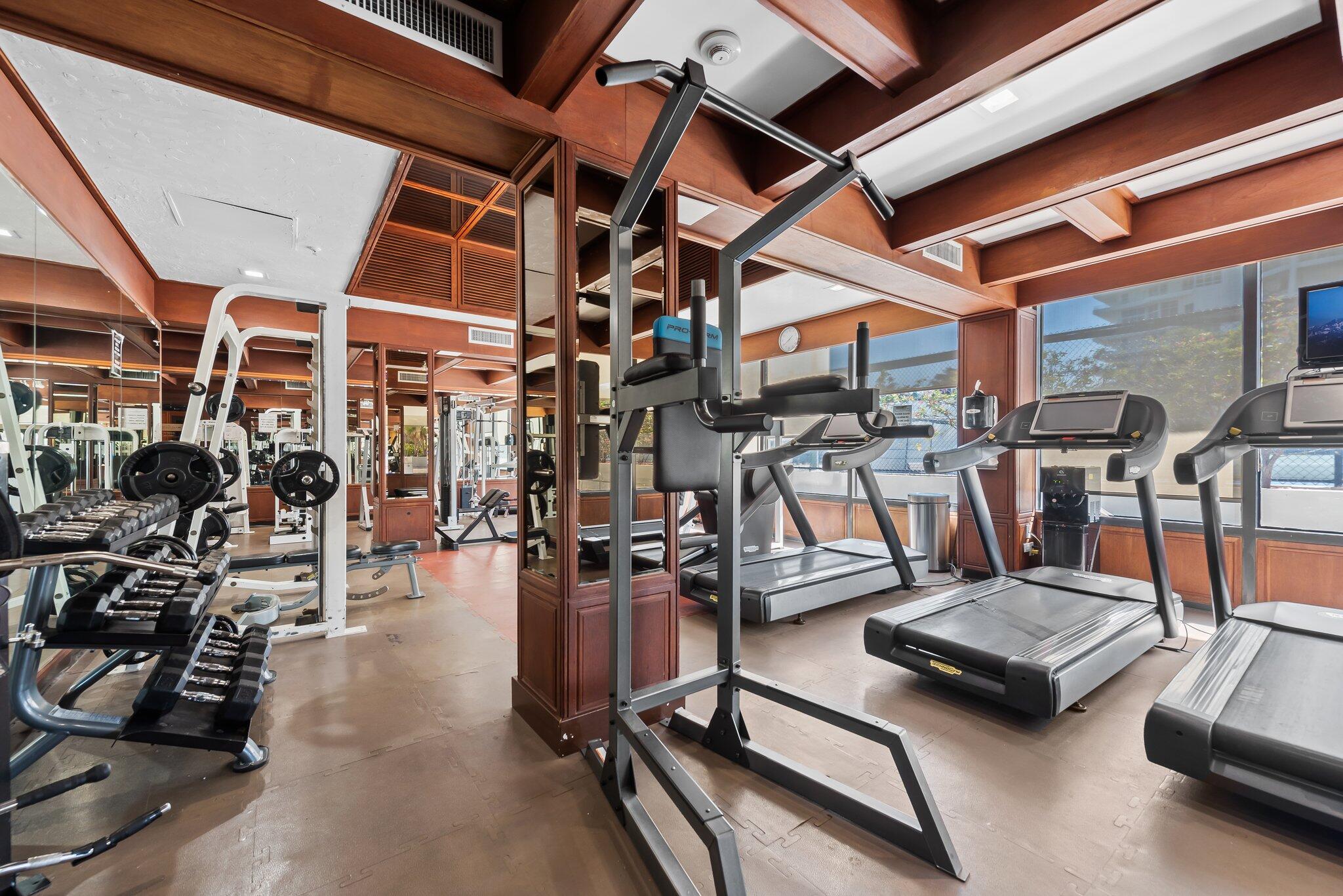 CHARTER CLUB CONDO - Residential Lease