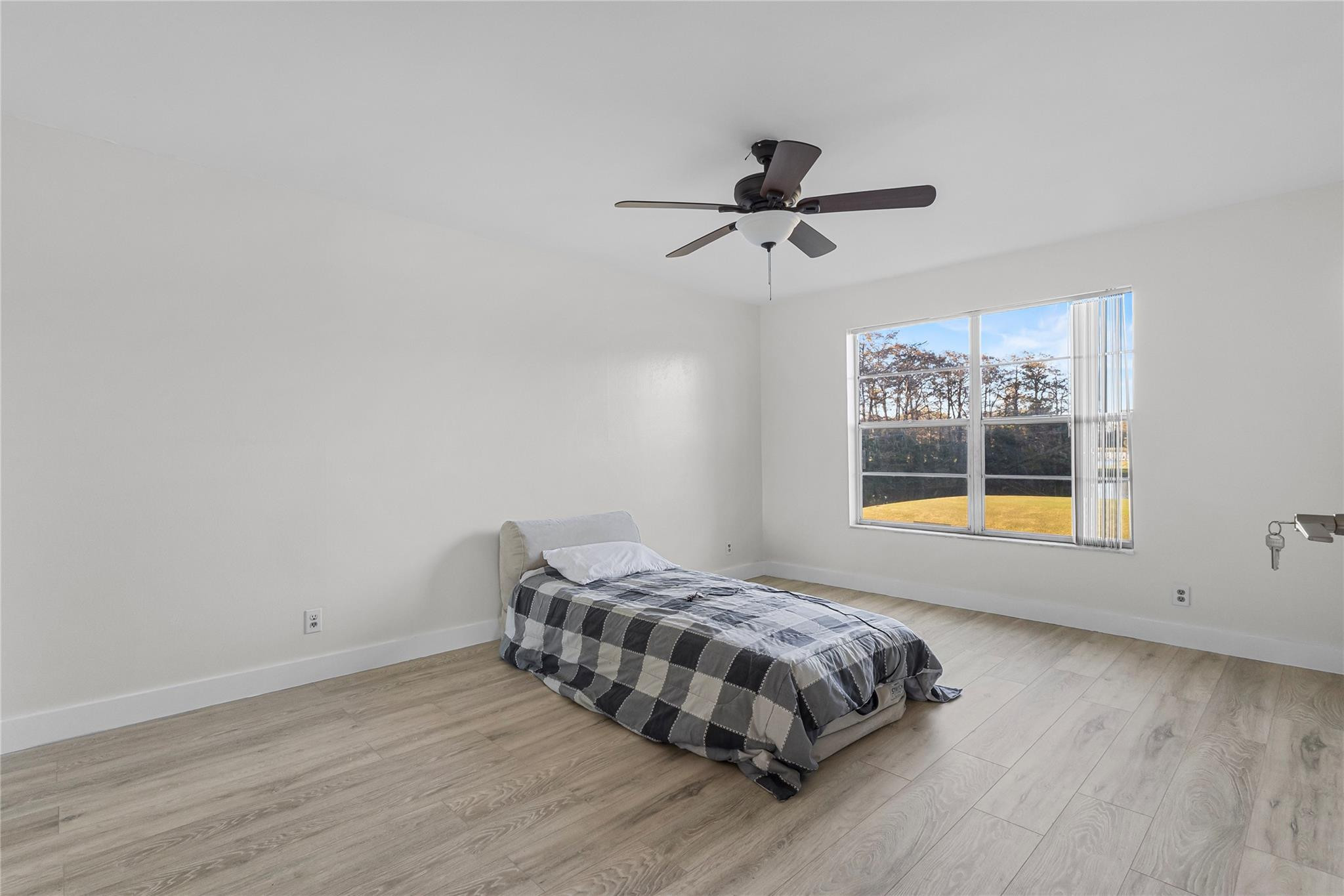 FAIRWAYS OF TAMARAC - Residential