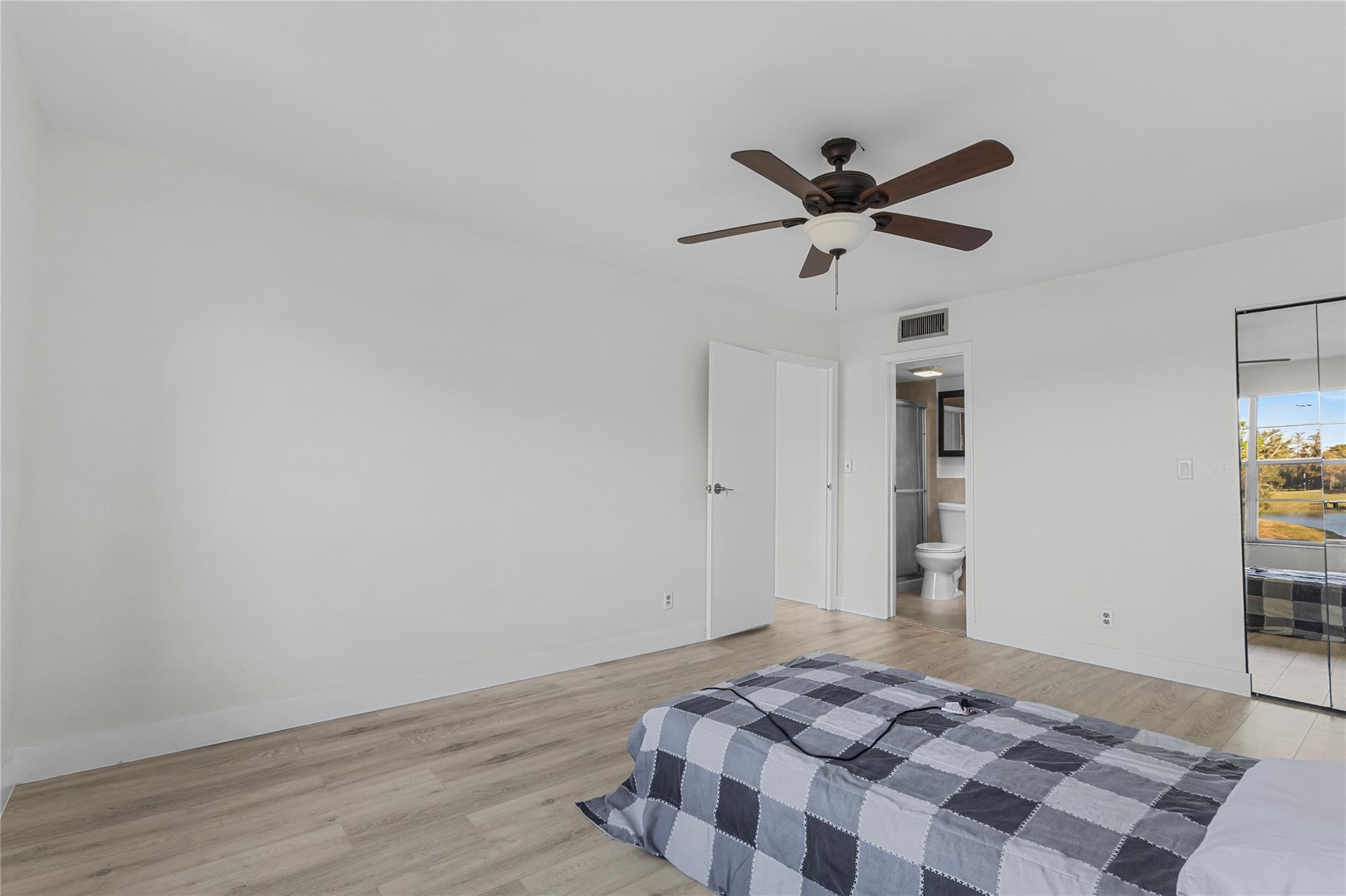 FAIRWAYS OF TAMARAC - Residential