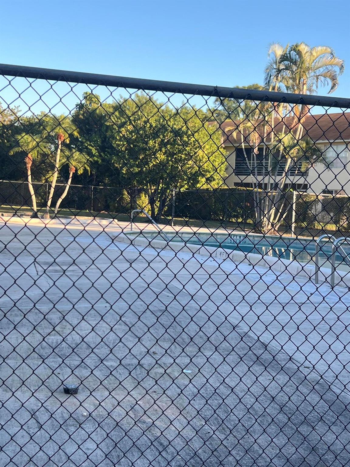 qual hollow condo - Residential Lease