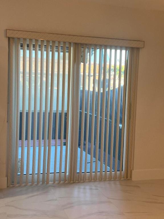 qual hollow condo - Residential Lease