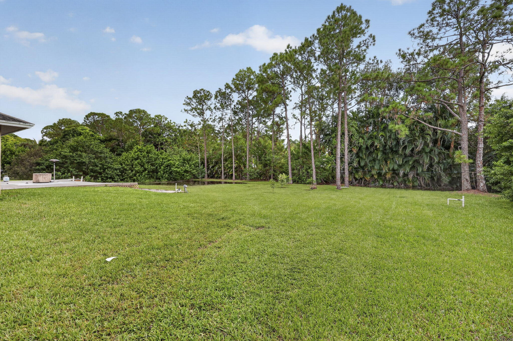 Properties 15664 89TH Place N