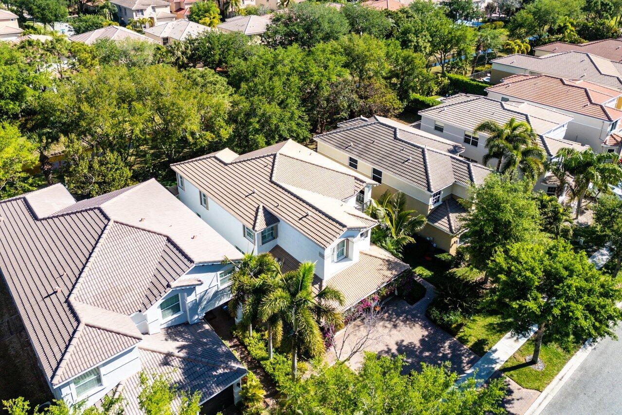 CANYON SPRINGS - Residential