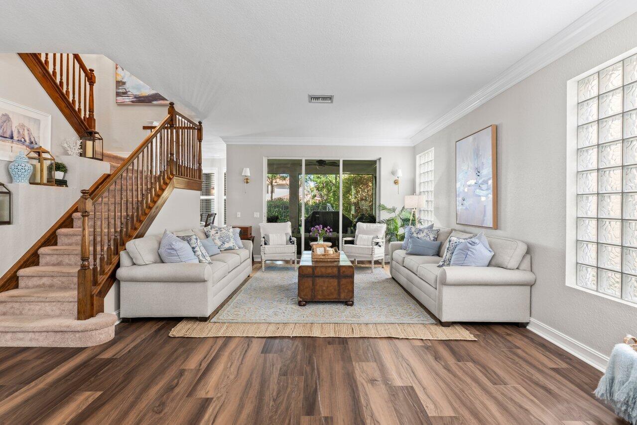 CANYON SPRINGS - Residential