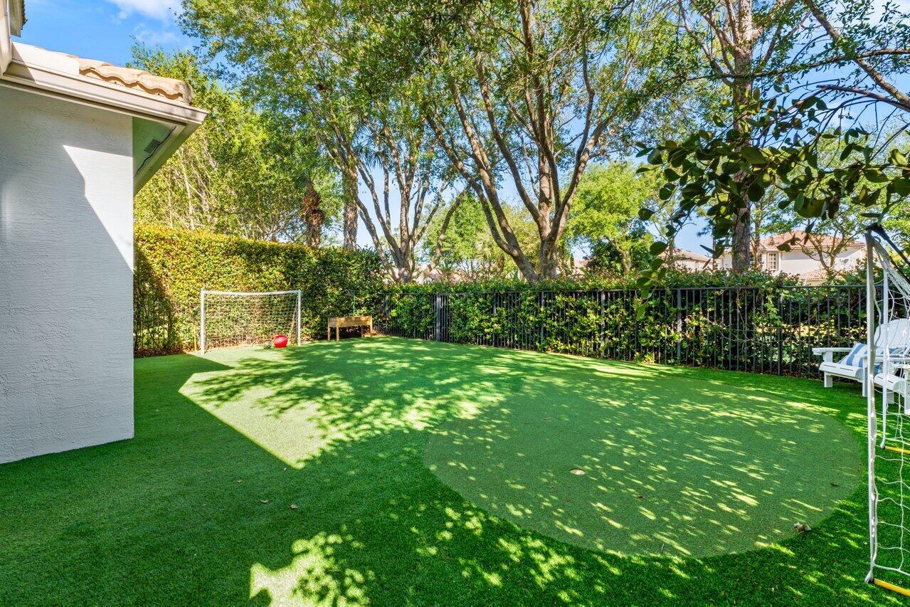 CANYON SPRINGS - Residential