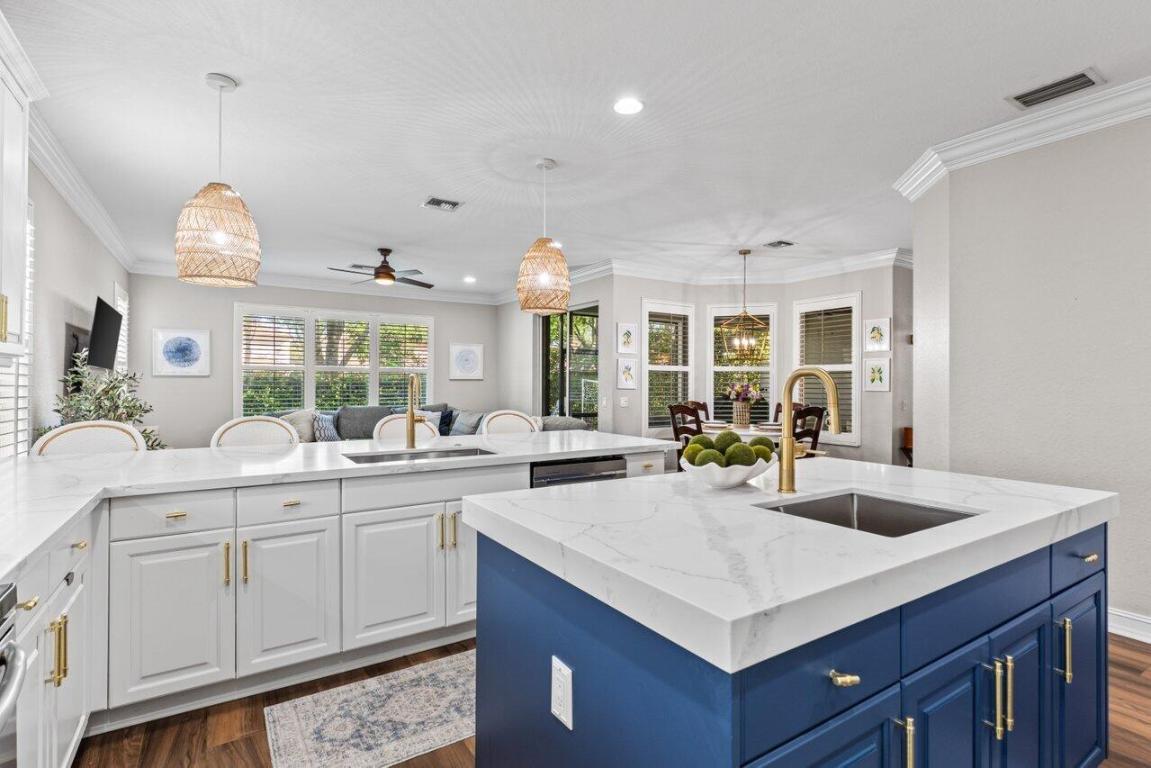 CANYON SPRINGS - Residential