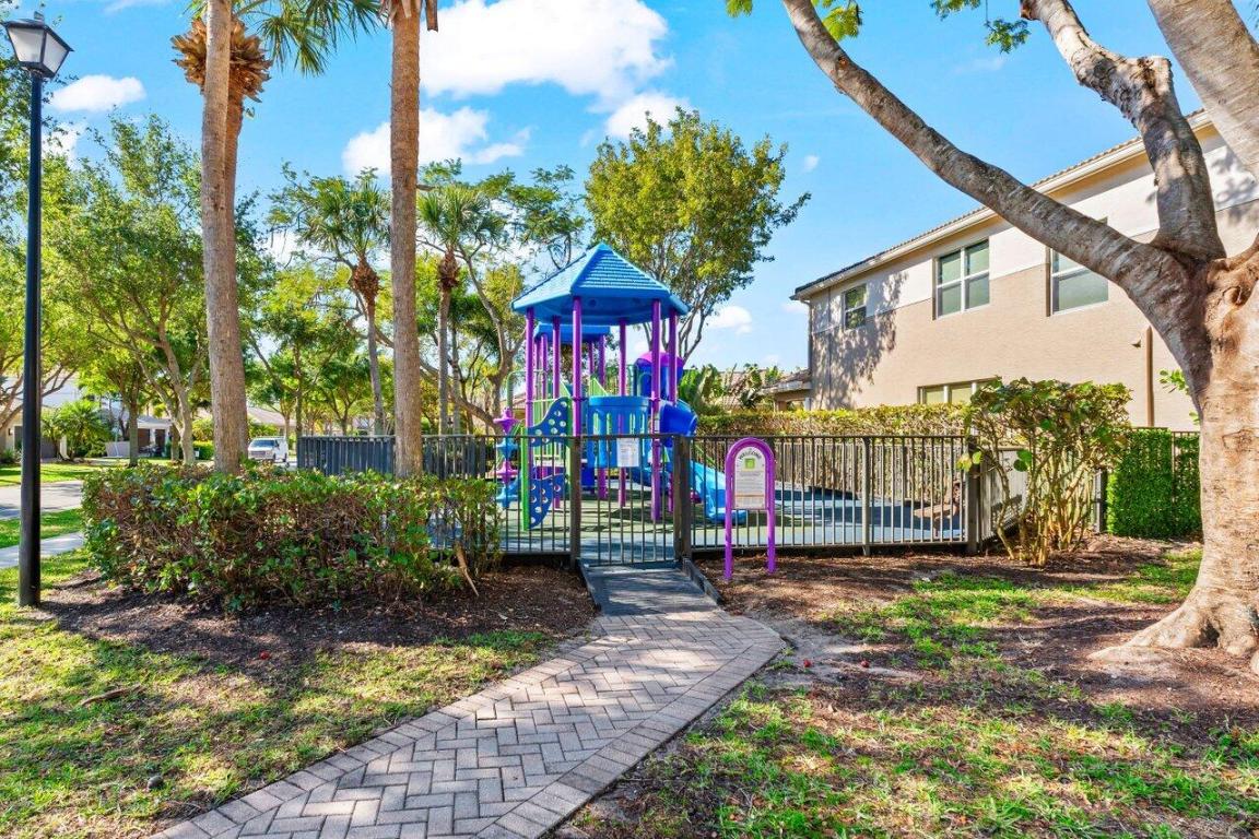 CANYON SPRINGS - Residential