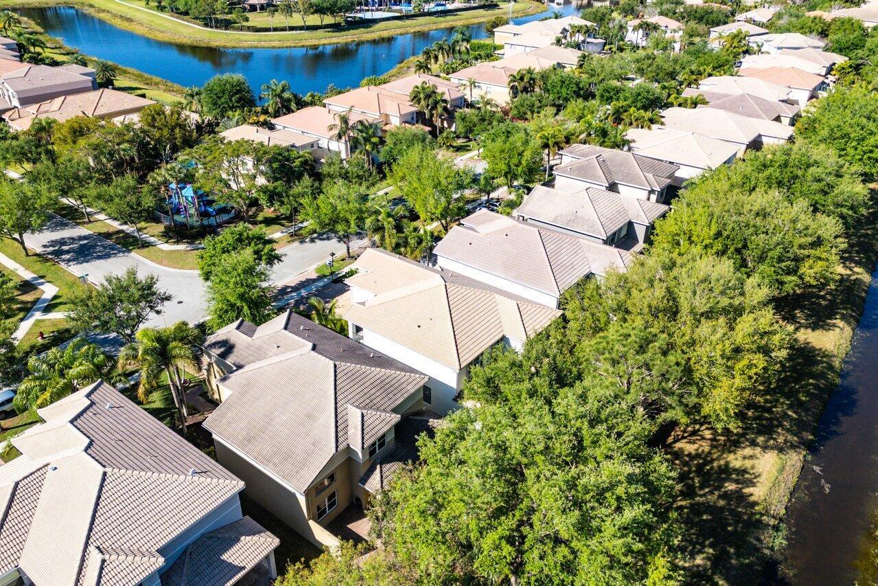 CANYON SPRINGS - Residential