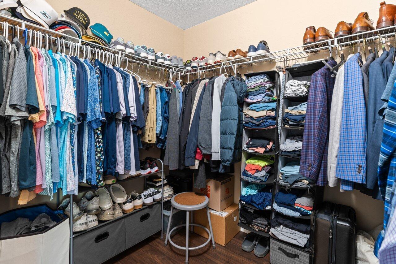 CANYON SPRINGS - Residential