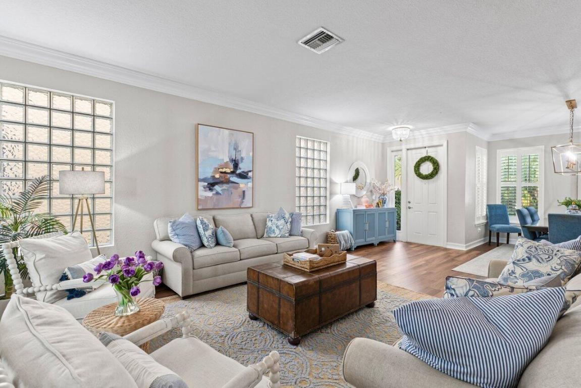 CANYON SPRINGS - Residential