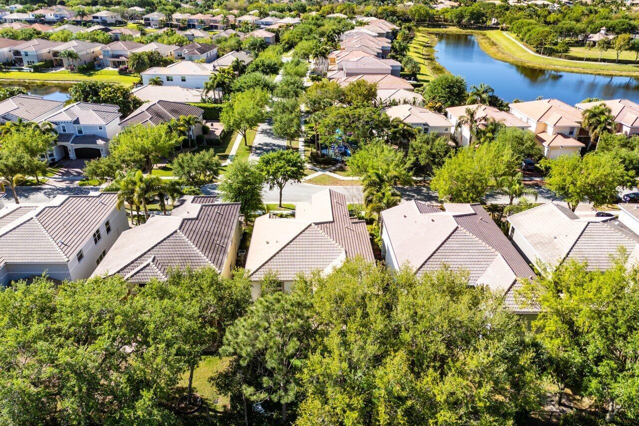 CANYON SPRINGS - Residential