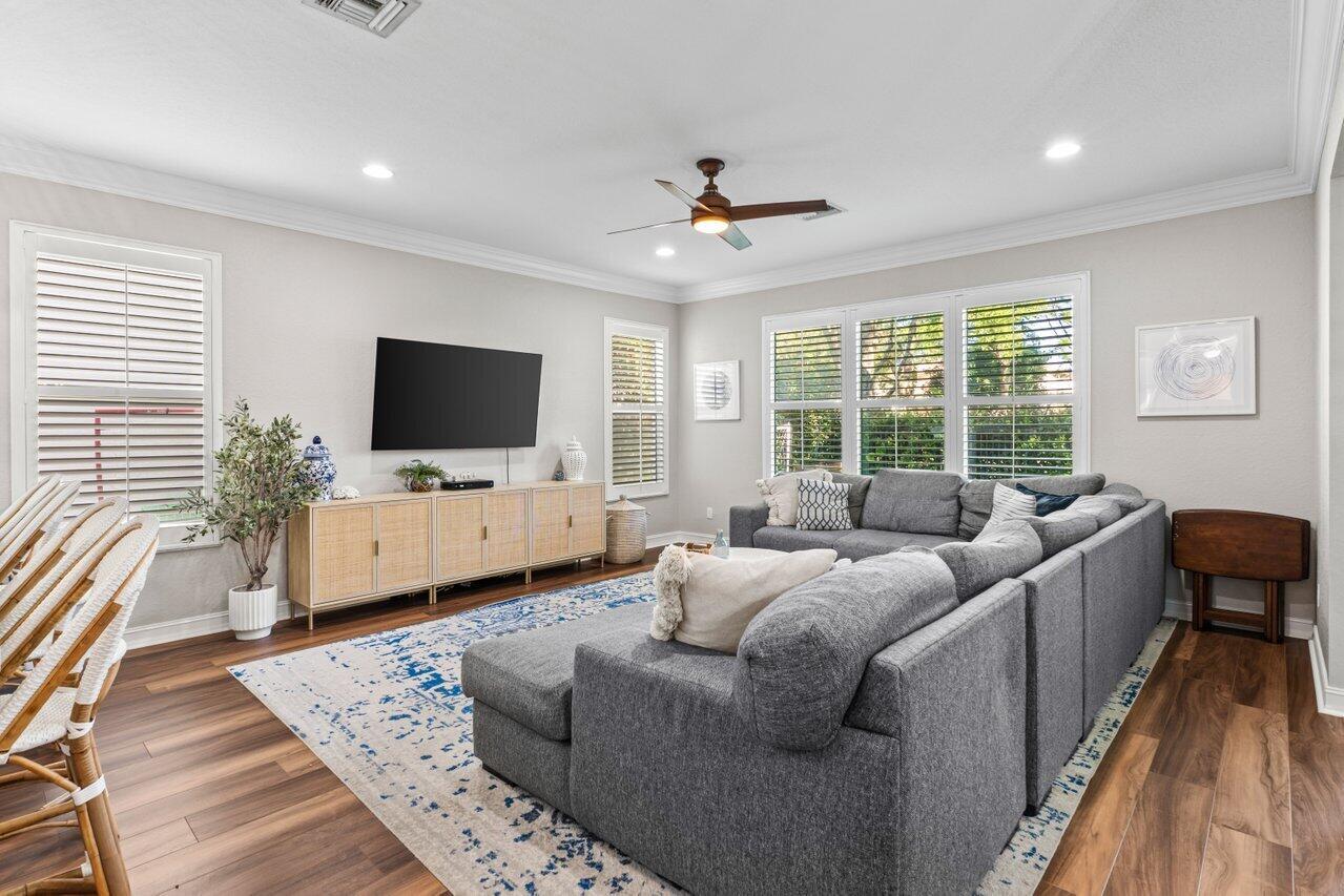 CANYON SPRINGS - Residential