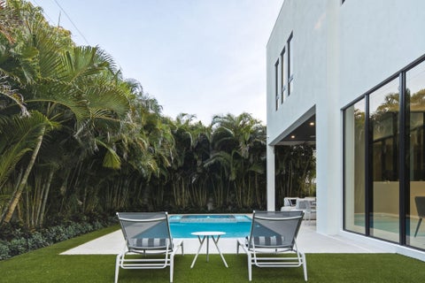Tiny photo for 1300 NE 4TH Court, Boca Raton, FL 33432 (MLS # B26066894)