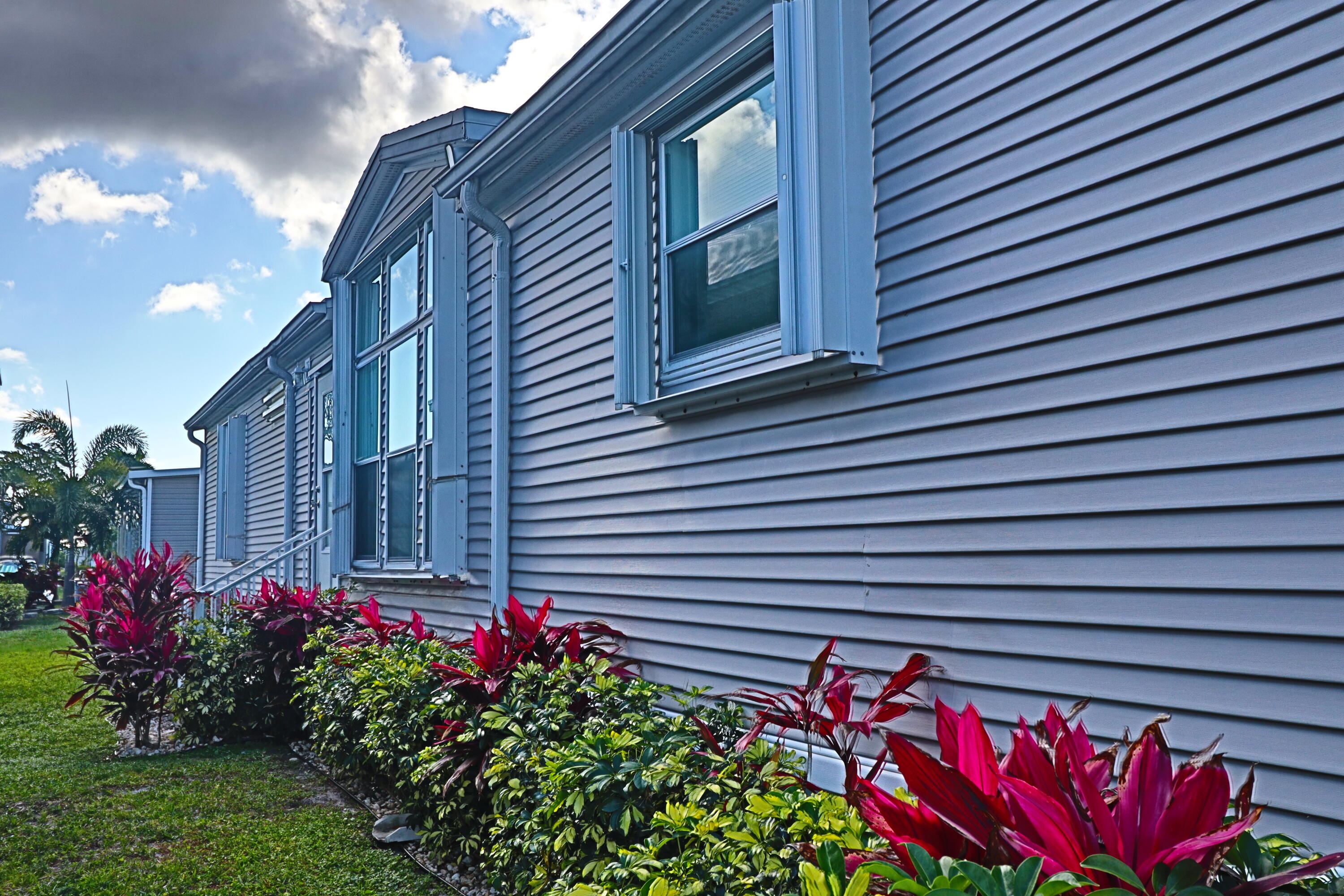 JAMAICA BAY MOBILE HOME CO OP - Residential