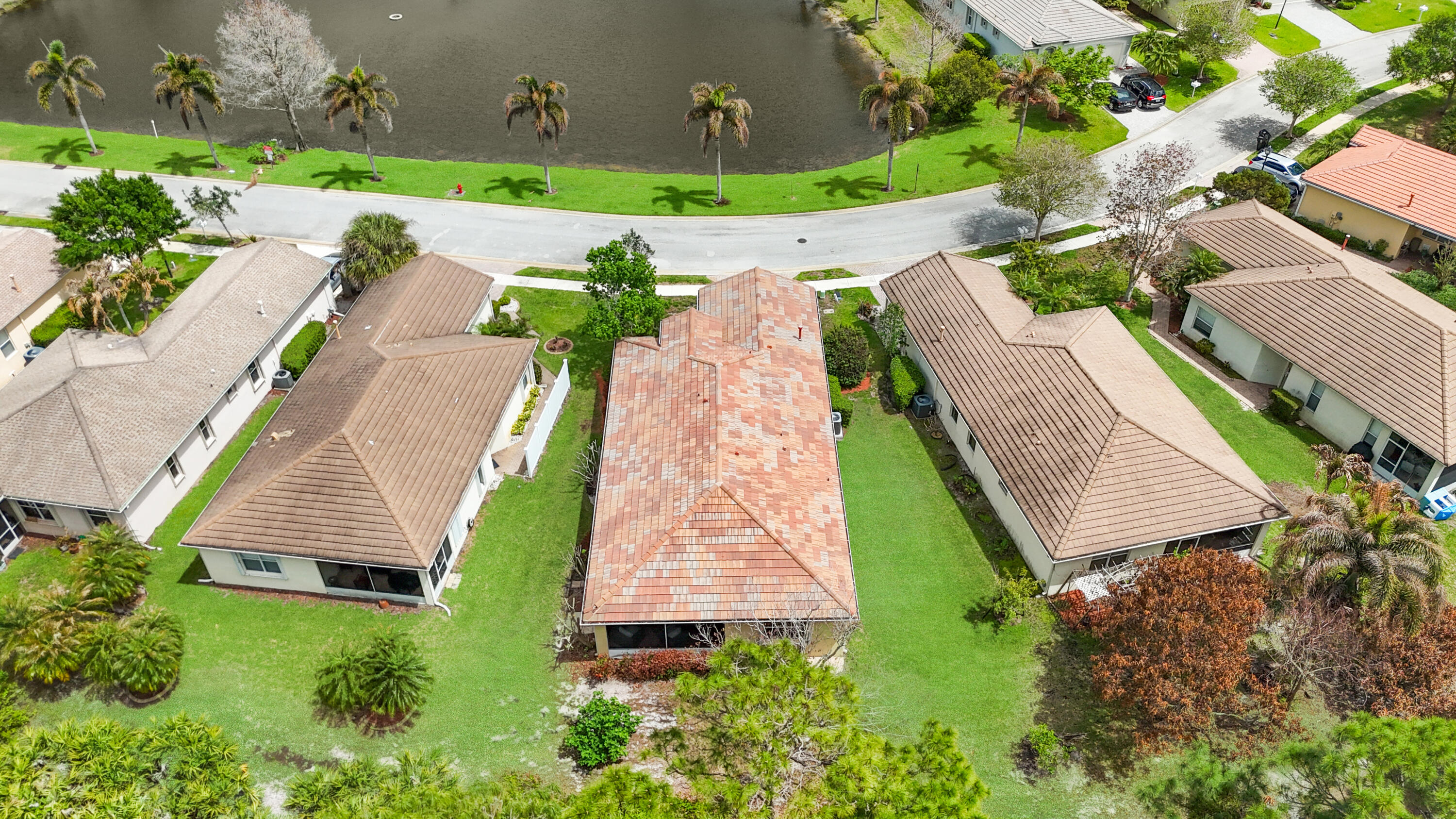 LAKEFOREST POINTE - Residential