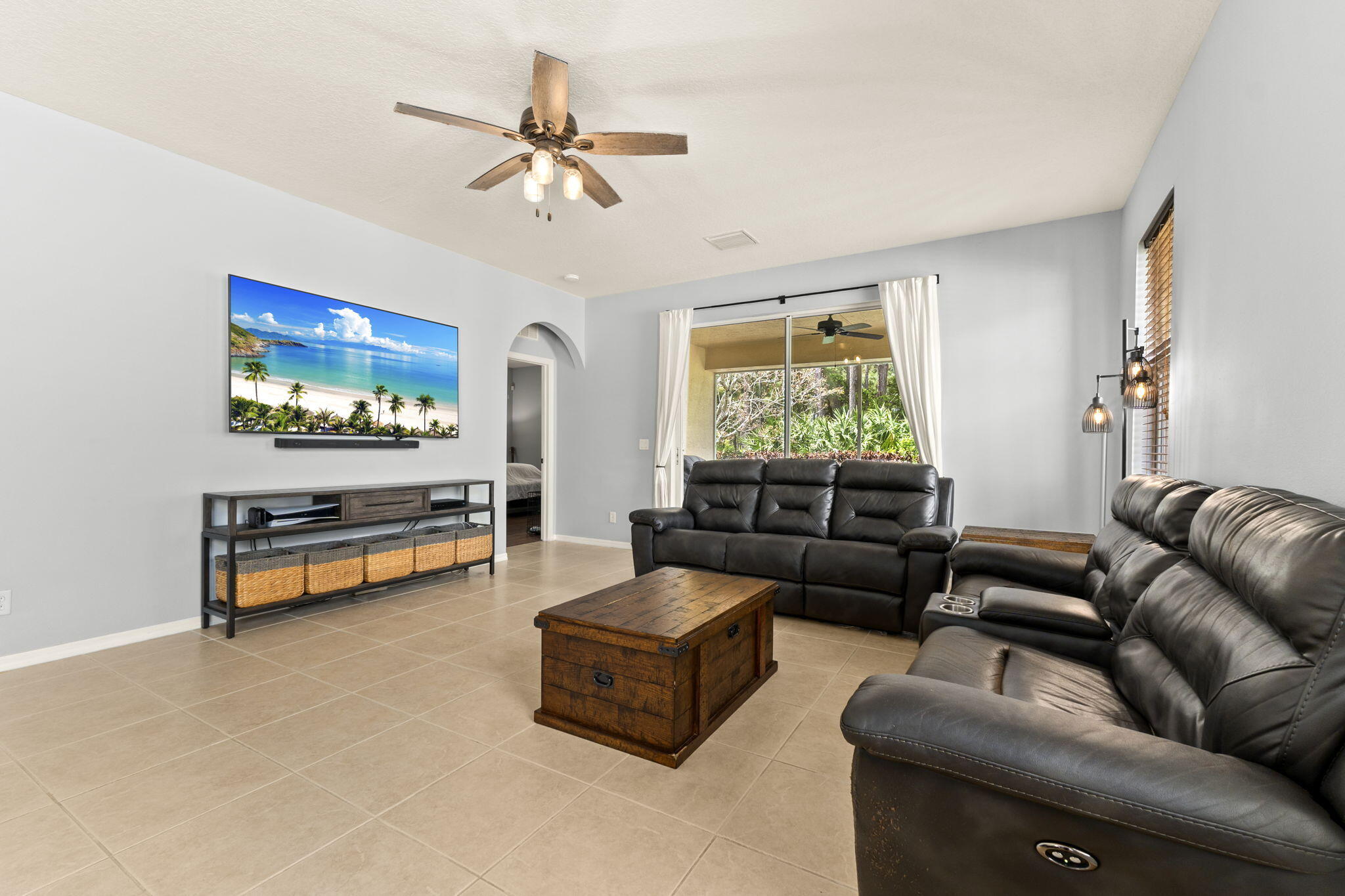 LAKEFOREST POINTE - Residential