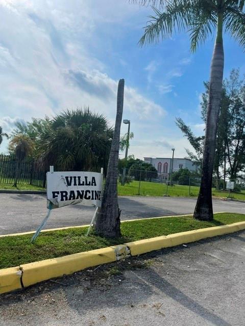 EAST VIEW GARDENS - Residential Lease