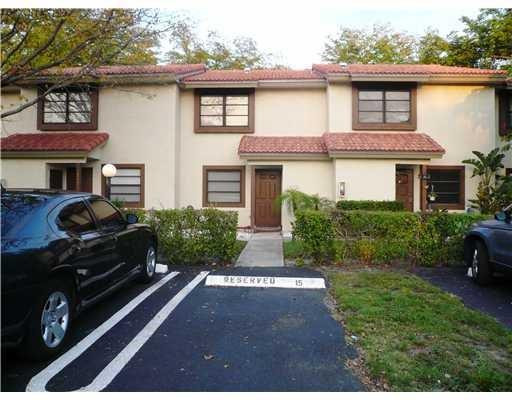 Lovins Townhomes - Residential