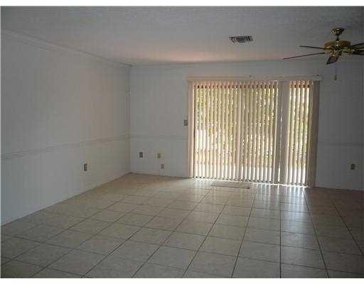 Lovins Townhomes - Residential