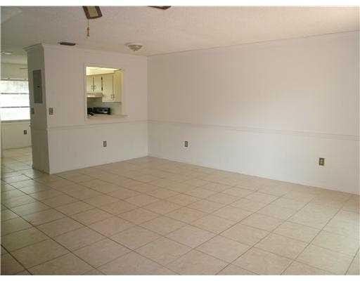 Lovins Townhomes - Residential