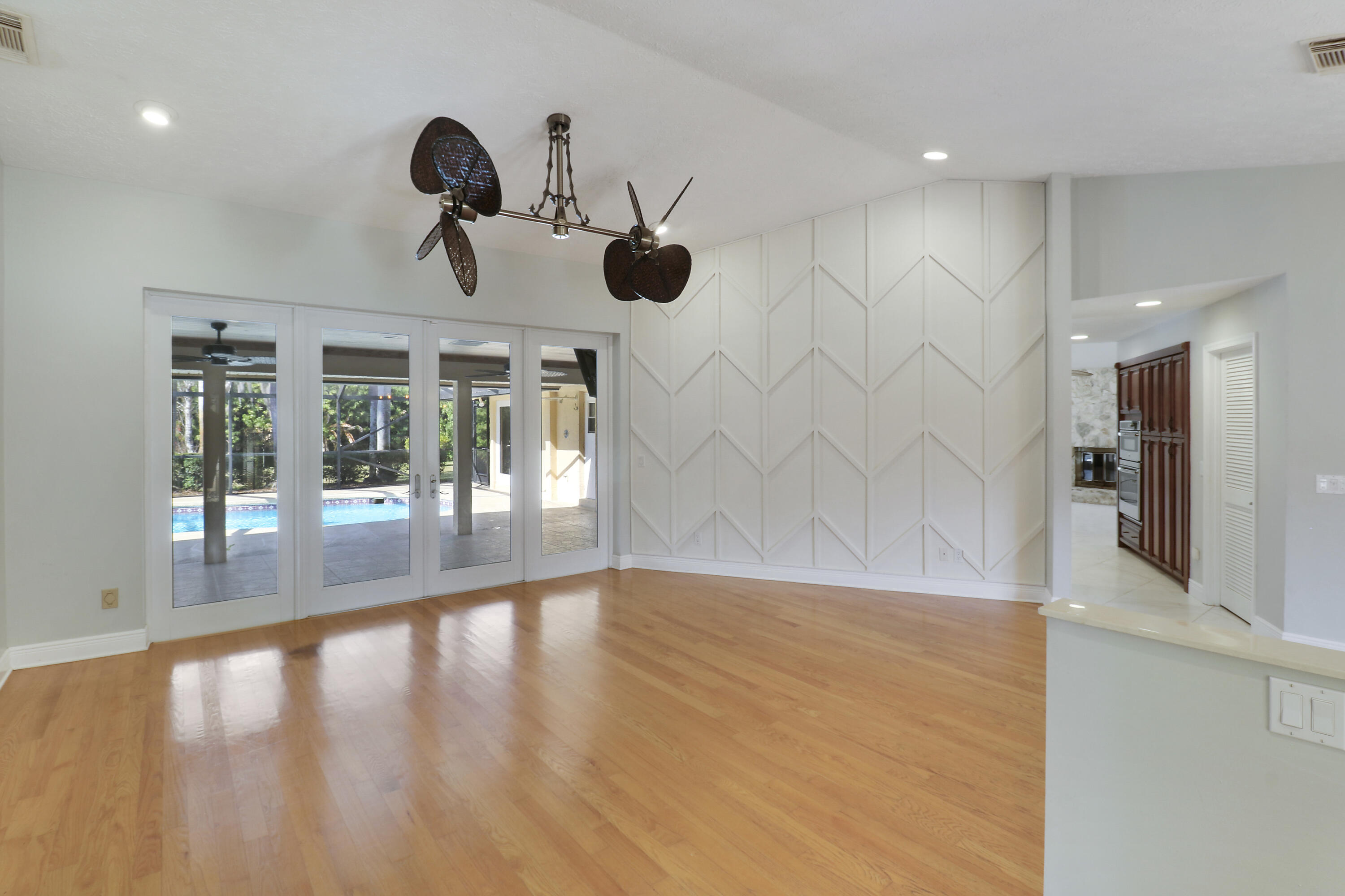 VIKINGS LANDING - Residential