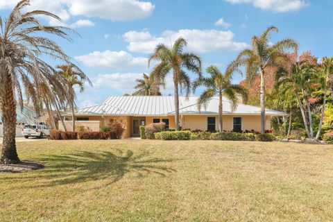 2610 SE Erickson Drive Port St Lucie FL 34984