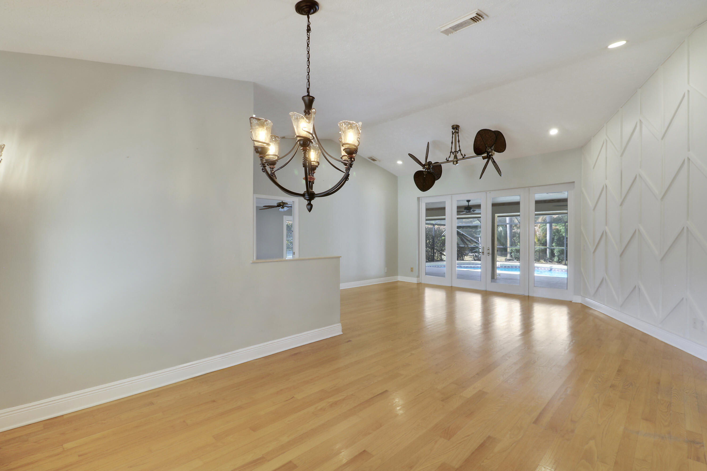 VIKINGS LANDING - Residential