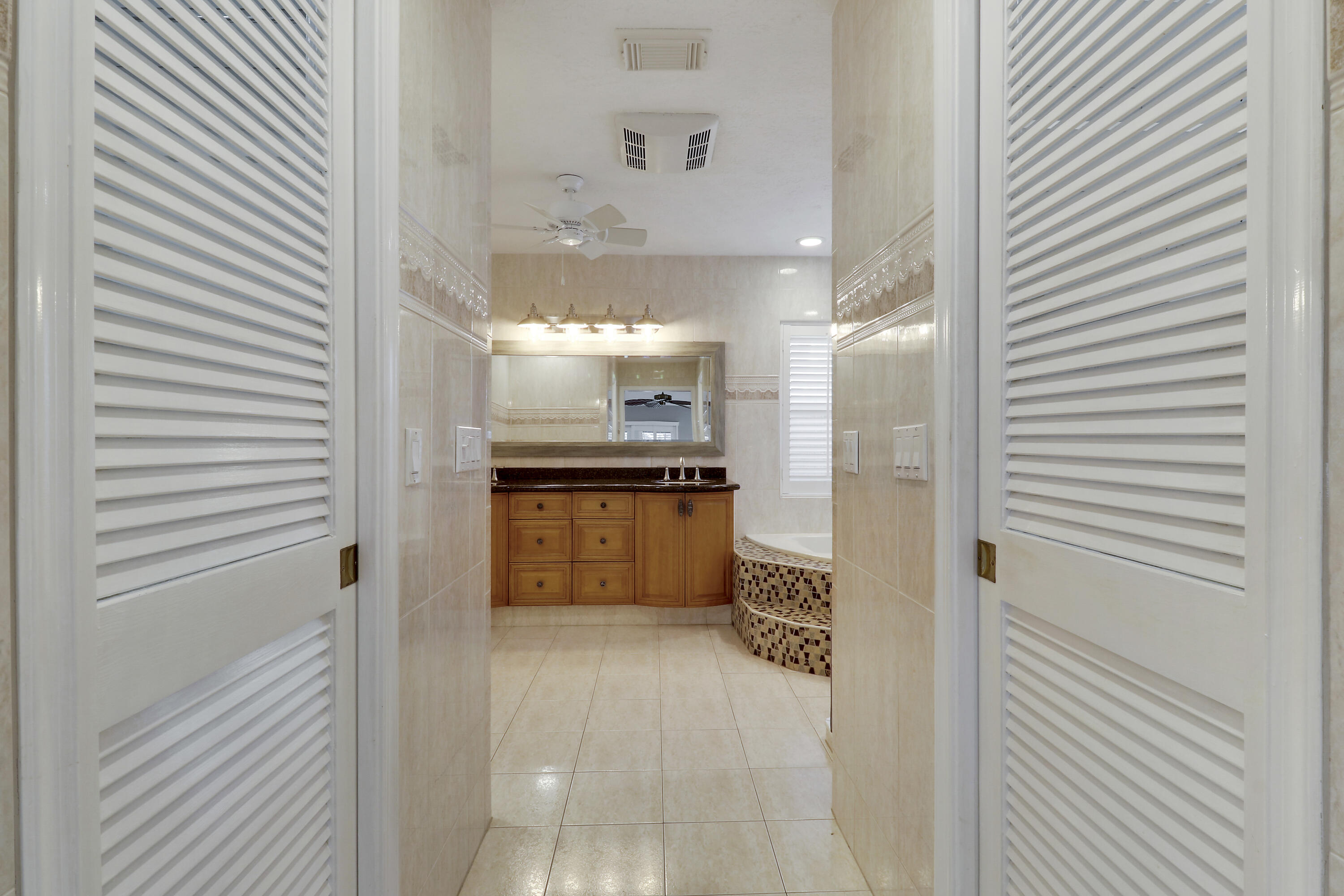 VIKINGS LANDING - Residential