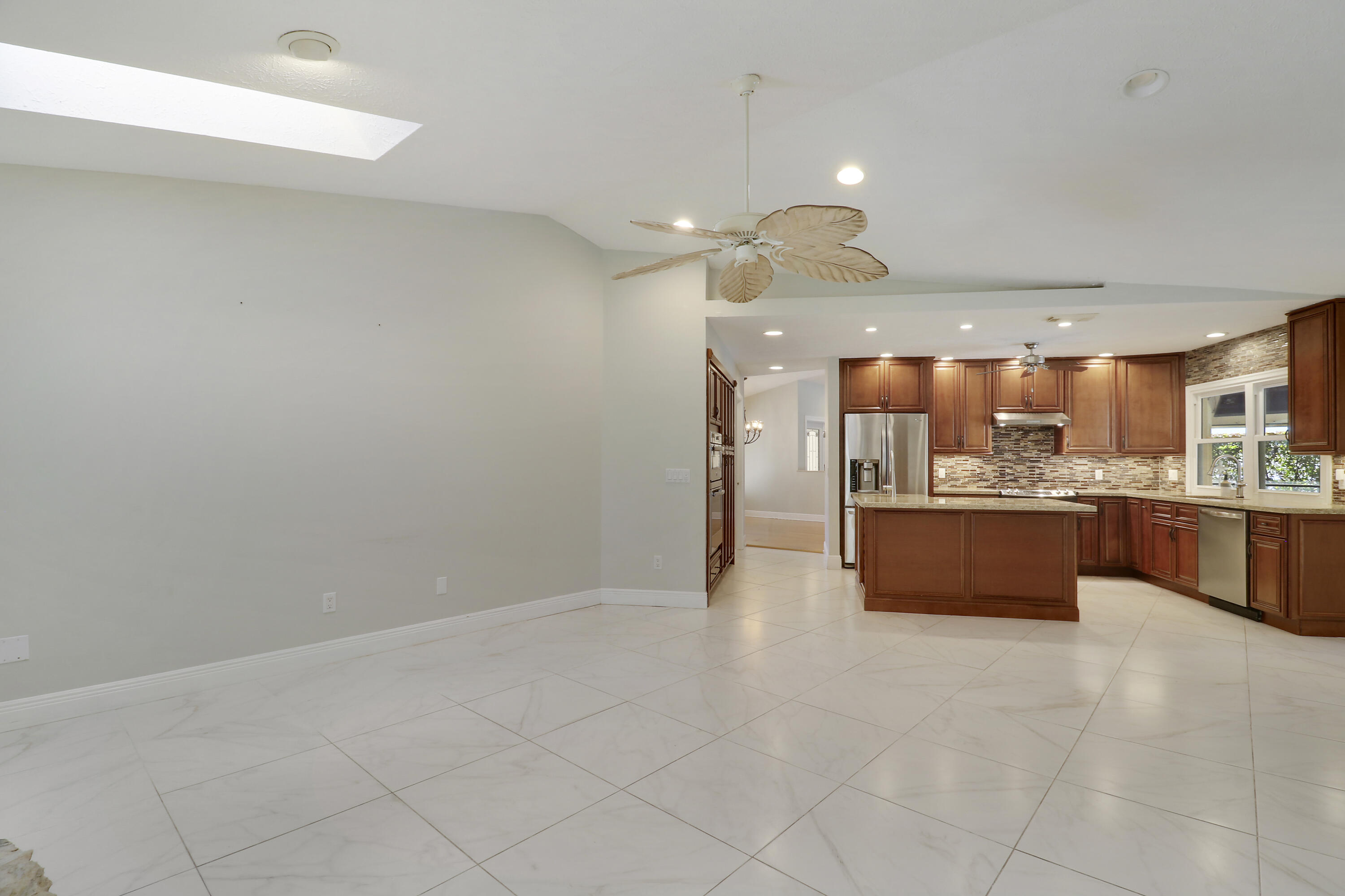 VIKINGS LANDING - Residential