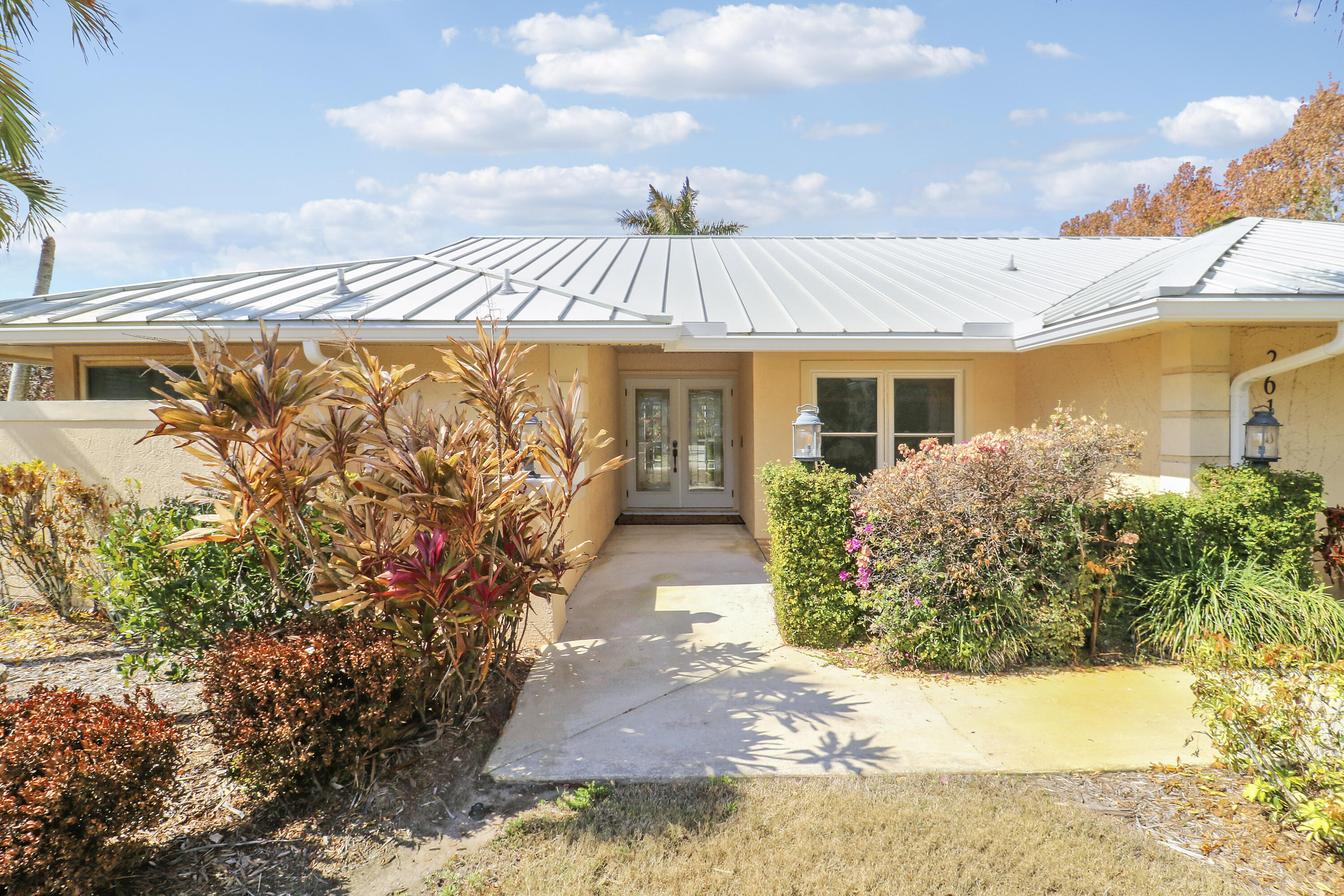 VIKINGS LANDING - Residential